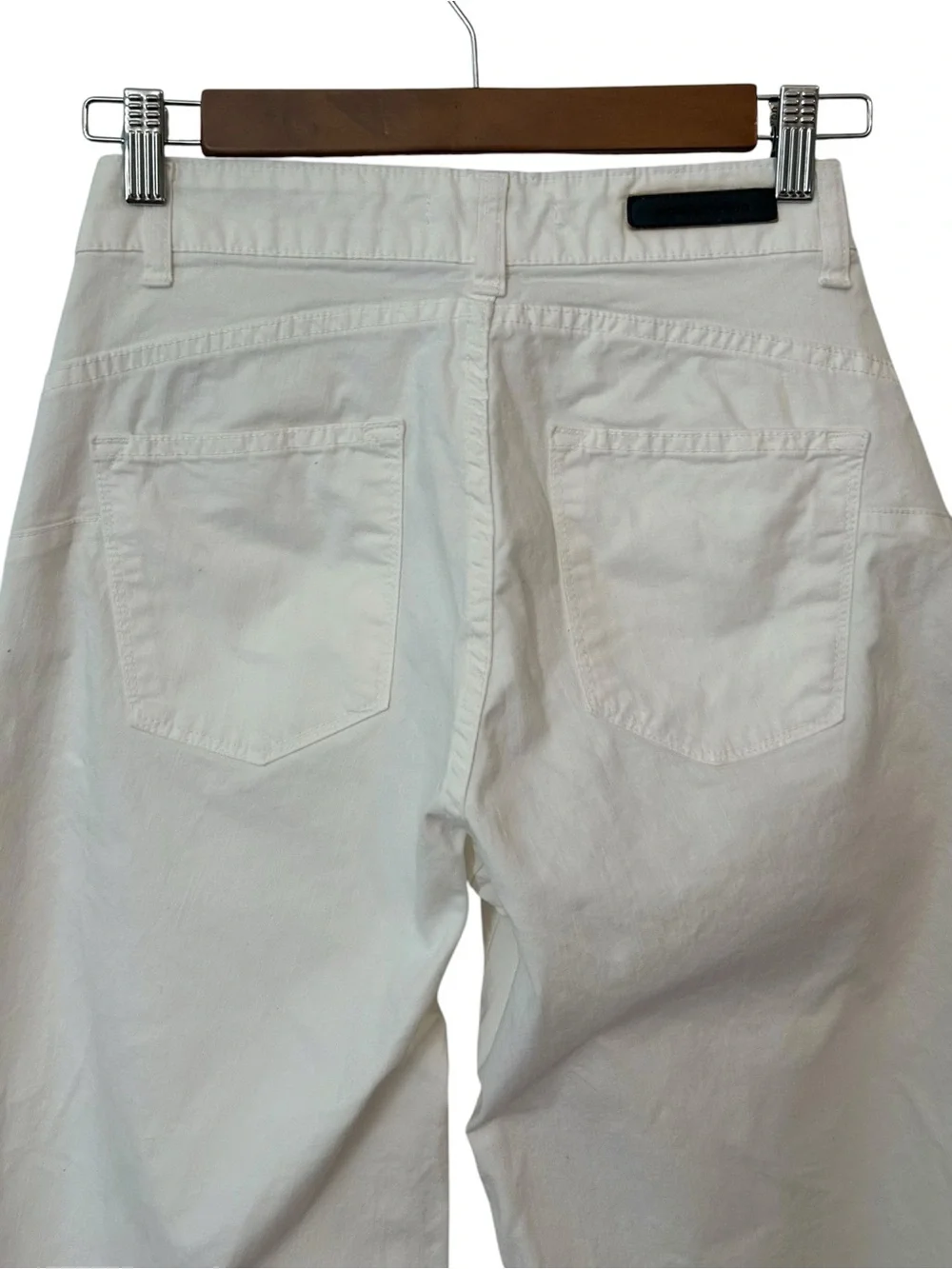 Paola Prata Cropped Wide Leg Grommet Embellished Jeans SZ IT 38 US 0 White